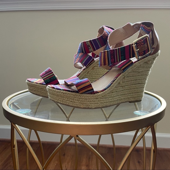 Steve Madden Aztec Rope Wedge Espadrilles - Picture 4 of 6